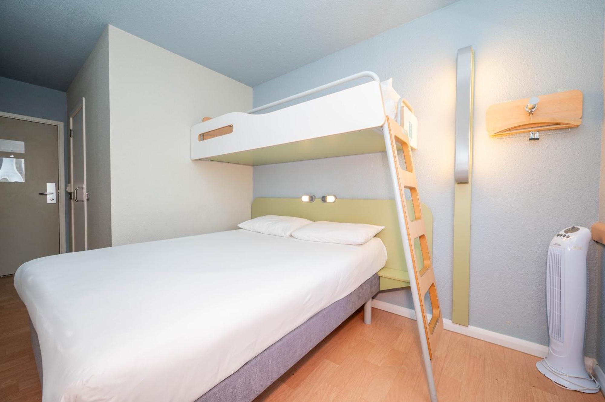 ברקינג Ibis Budget London Barking מראה חיצוני תמונה