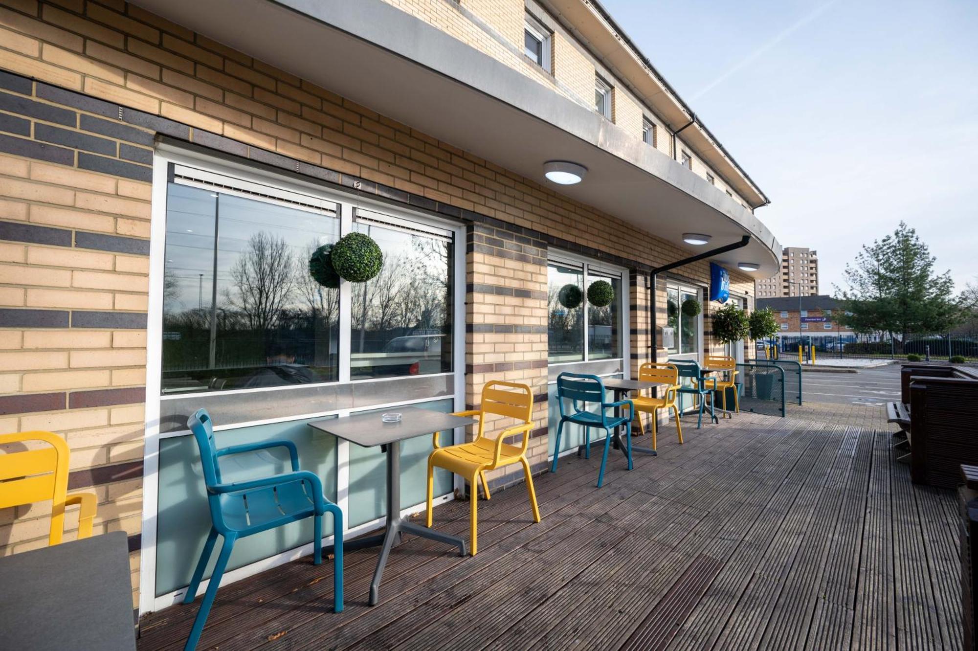 ברקינג Ibis Budget London Barking מראה חיצוני תמונה