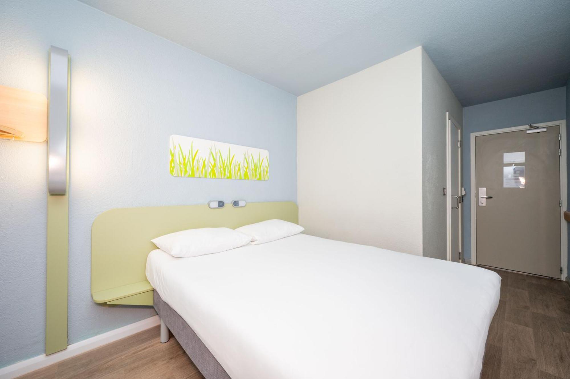 ברקינג Ibis Budget London Barking מראה חיצוני תמונה