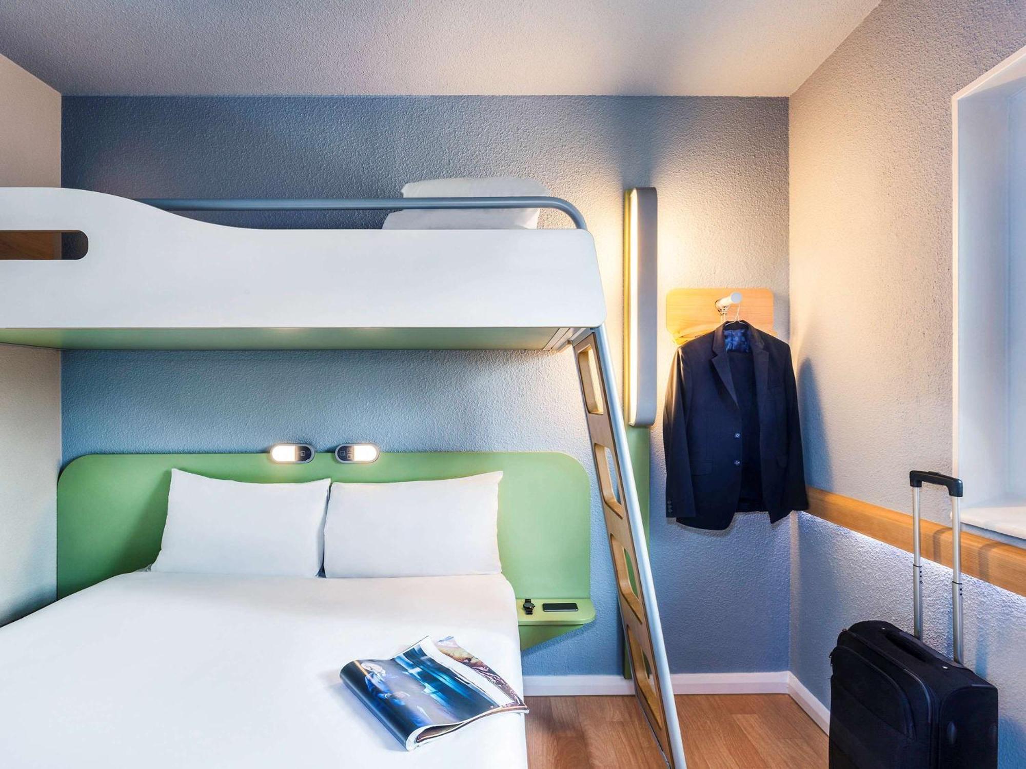 ברקינג Ibis Budget London Barking מראה חיצוני תמונה