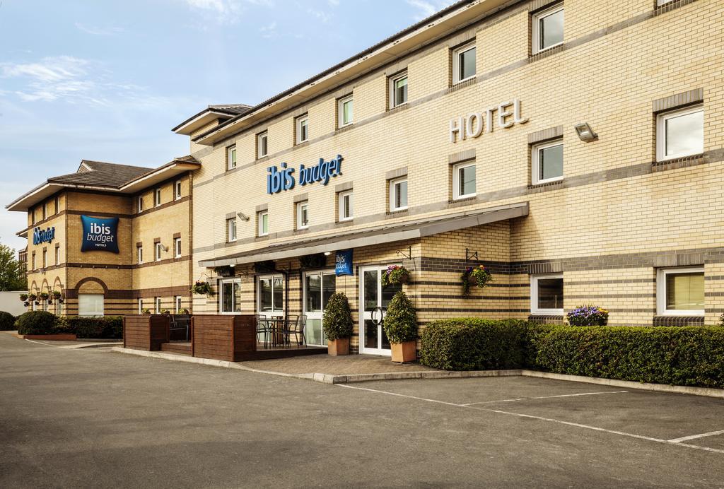 ברקינג Ibis Budget London Barking מראה חיצוני תמונה