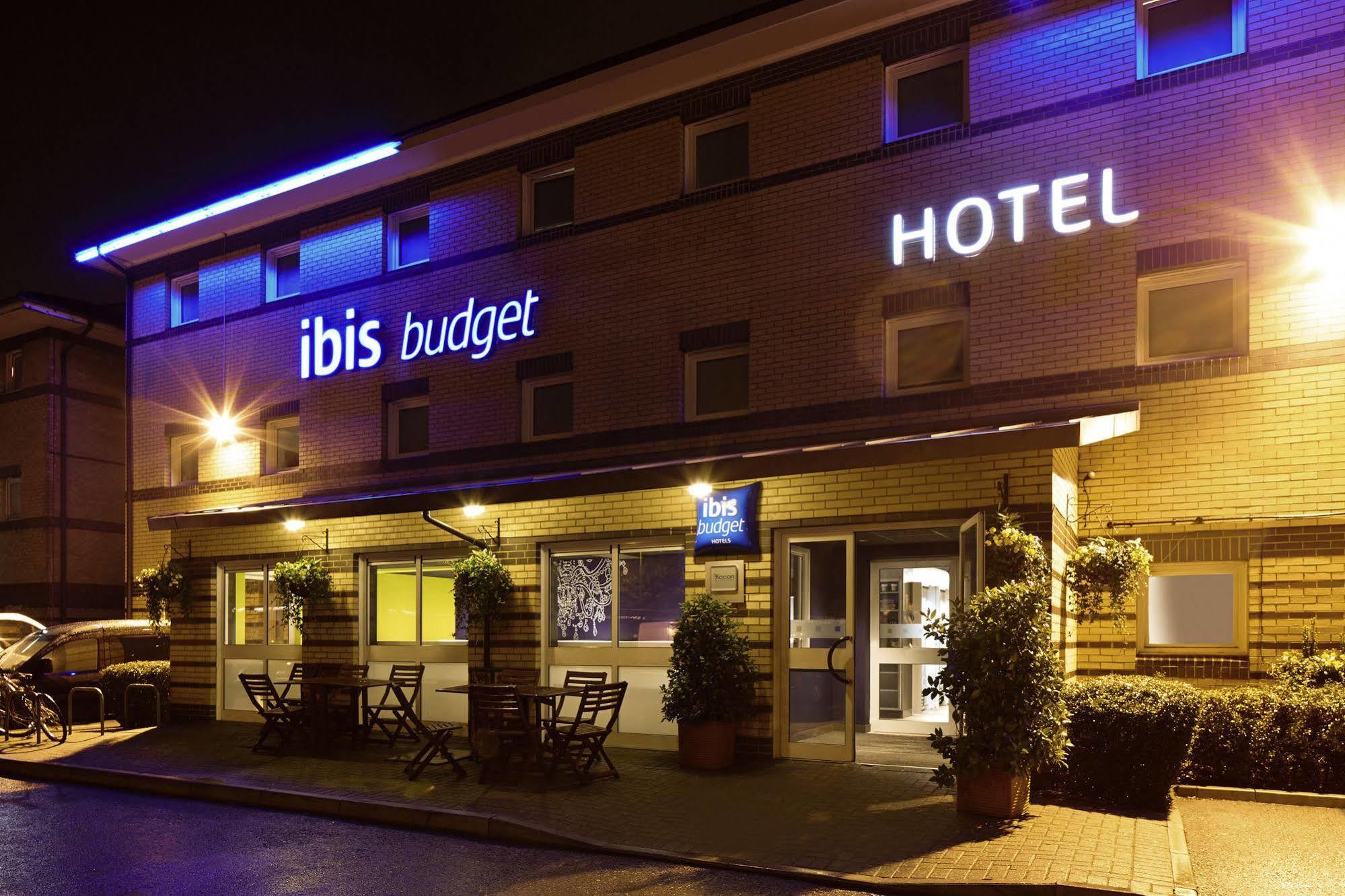 ברקינג Ibis Budget London Barking מראה חיצוני תמונה